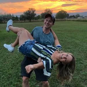 Meet your Posher, Kalyca